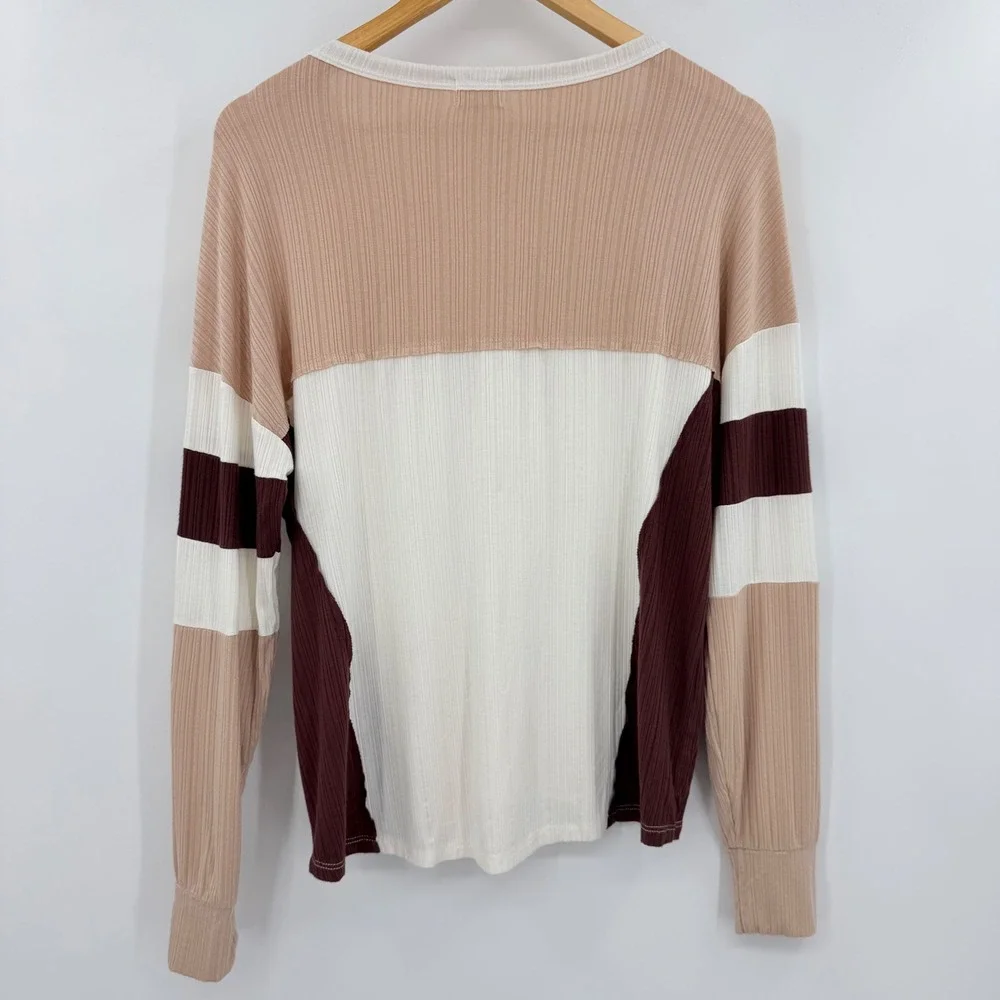 BKE Womens Ribbed Henley Top Colorblock Long‎ Sleeve Cream Tan Burgundy Small